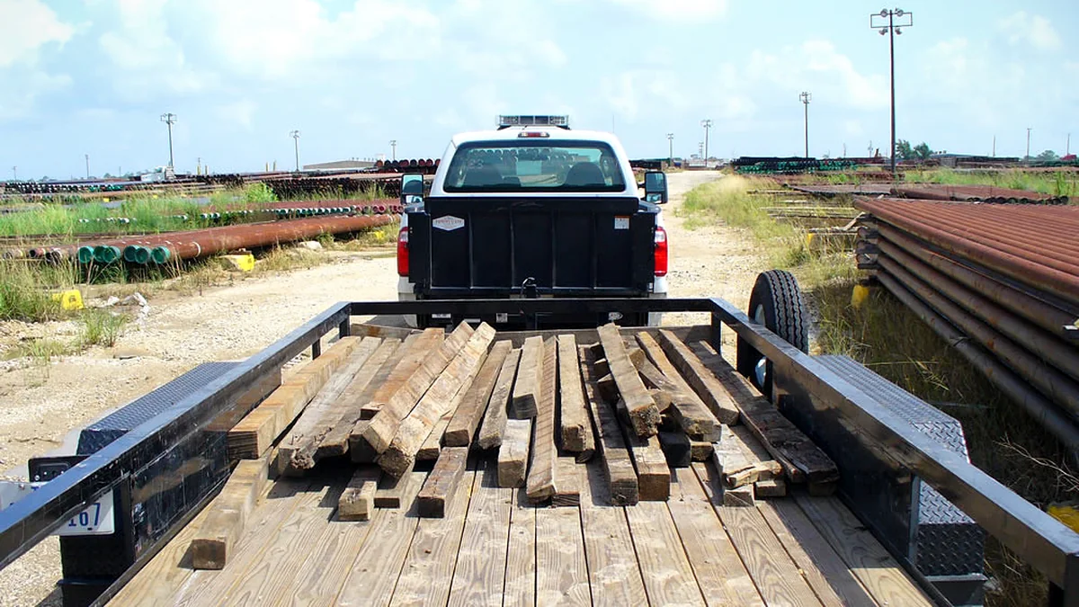Pallet freight forwarding from China